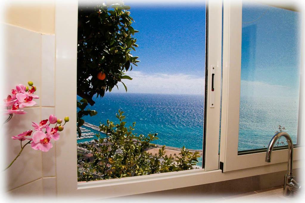 Les Citronniers D'Azur Vila Menton Exterior foto